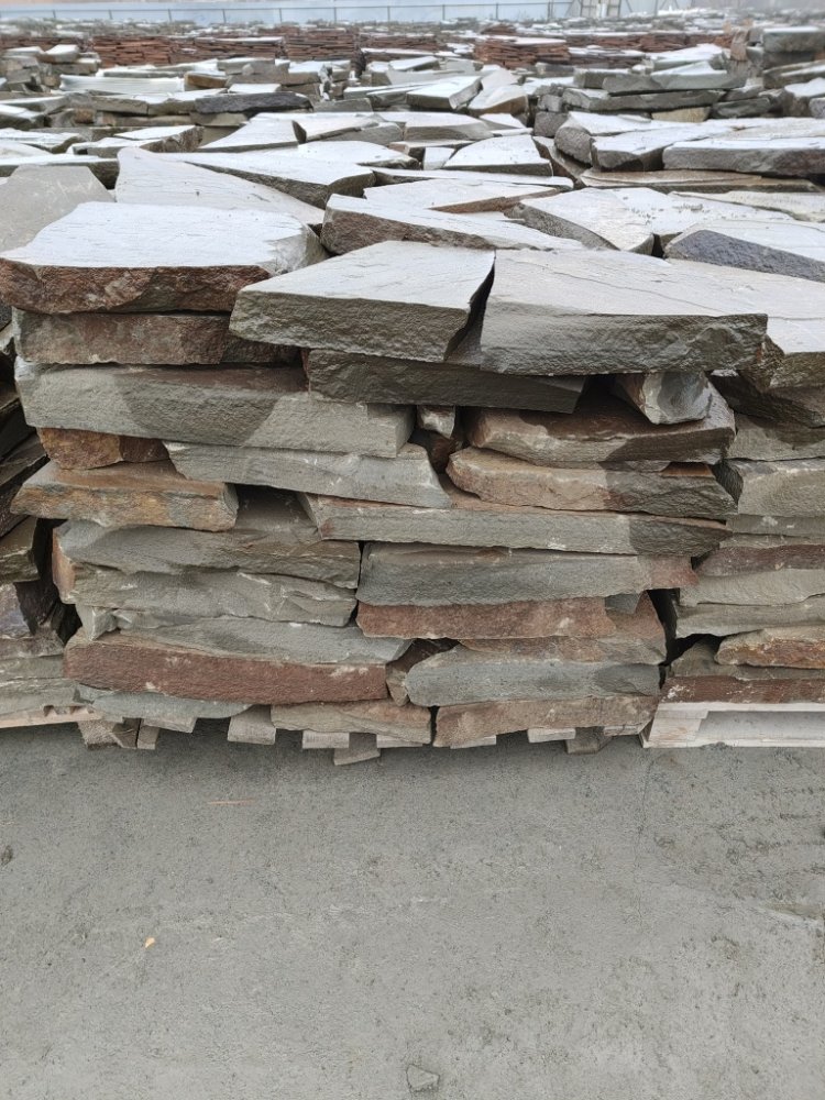 Плитняк песчаник серо-зелёный для мощения 60-65 мм купить в Чайковском