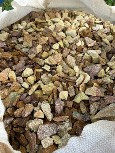 Златолит персиковый декоративная каменная крошка купить в Чайковском