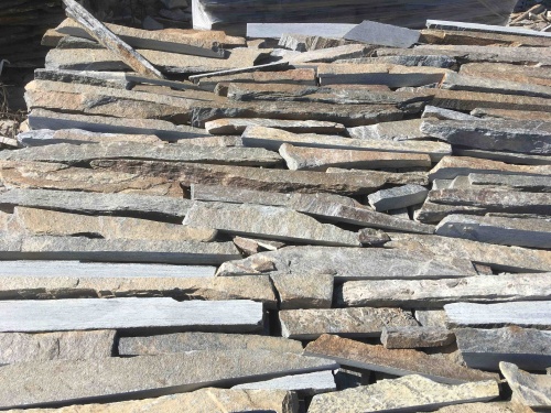 Горбушка златолит мультиколор для облицовки купить в Чайковском