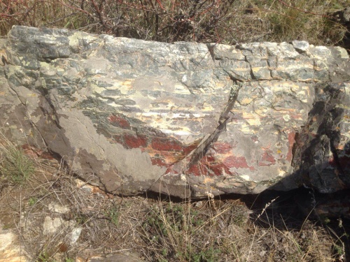 Гигантские зелёные валуны для ландшафтного дизайна весом более 5 тонн купить в Чайковском