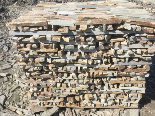 Горбушка златолит золотистый для облицовки купить в Чайковском