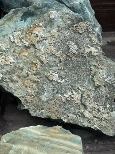 Ландшафтные глыбы зелёные 200-500 килограмм купить в Чайковском