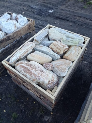 Златолит жёлтый, жёлто-зелёный глыбки и валуны для ланшафтного дизайна купить в Чайковском