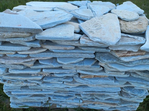 Плитняк златолит зелёный галтованный для цоколя купить в Чайковском